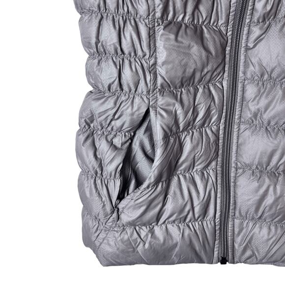 Athleta Downalicious Down Filled Puffer Vest Taupe Sz XXS - Picture 3 of 6